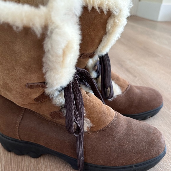 CLOUD NINE sheepskin- amazing - WINTER BOOTS - Picture 9 of 11